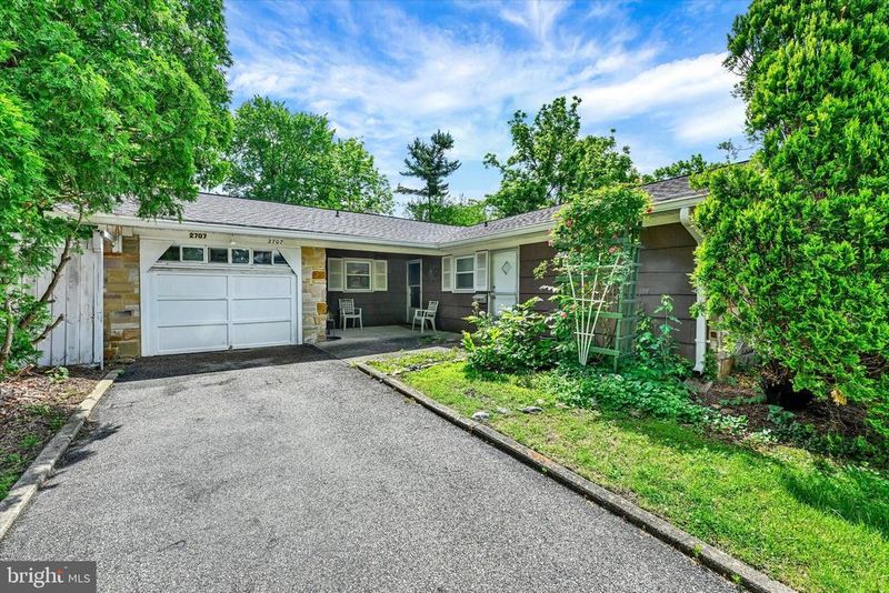 2707 Fawn Ln, Bowie, MD 20715
