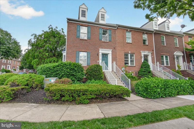 1740 Derrs Sq E, Frederick, MD 21701