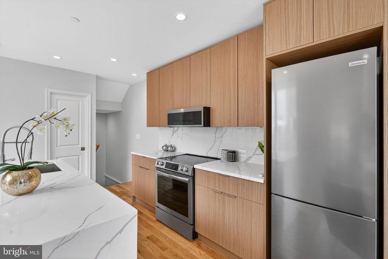 1516 North Carolina Ave NE #1, Washington, DC 20002