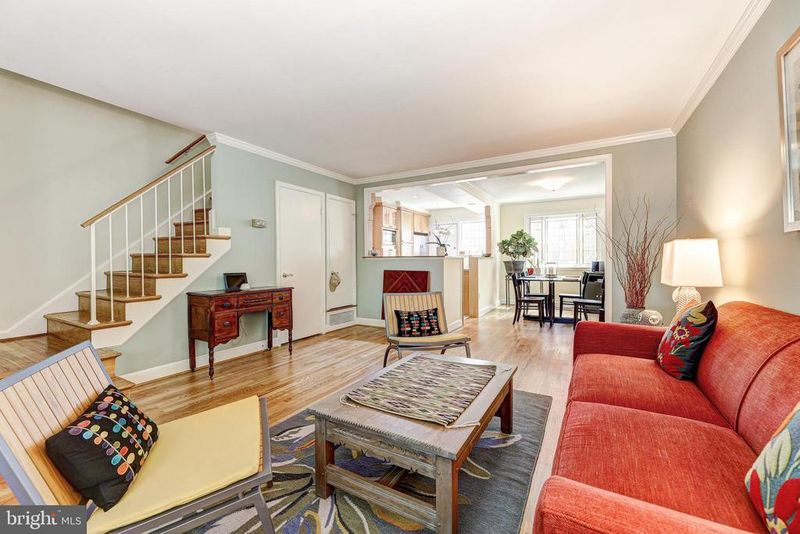 646 Kennebec Ave #646, Takoma Park, MD 20912
