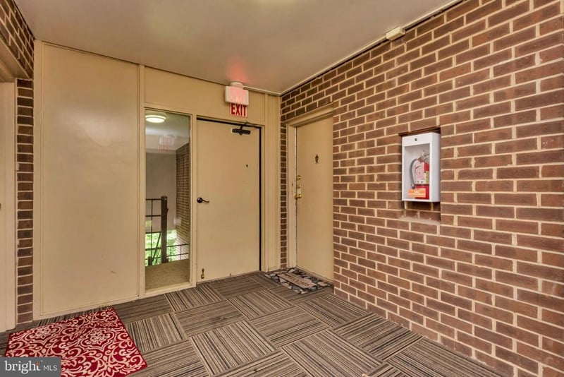 10237 Prince Pl #25-307, Upper Marlboro, MD 20774