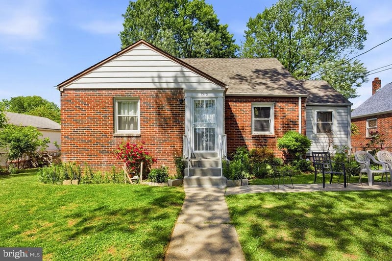 3510 Jefferson St, Hyattsville, MD 20782