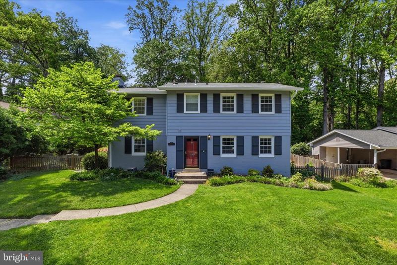 2432 Rockbridge St, Vienna, VA 22180