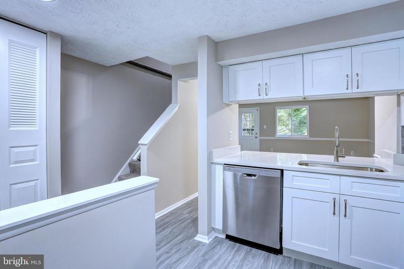 5953 Rowanberry Dr #8 B, Elkridge, MD 21075