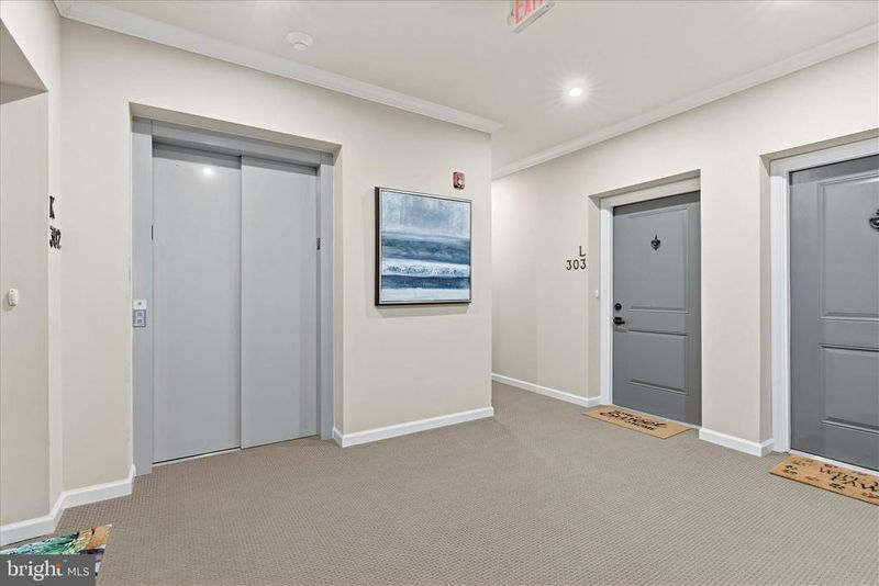 5733 Meadowood St #303, New Market, MD 21774
