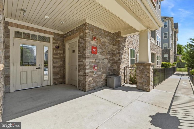 5733 Meadowood St #303, New Market, MD 21774