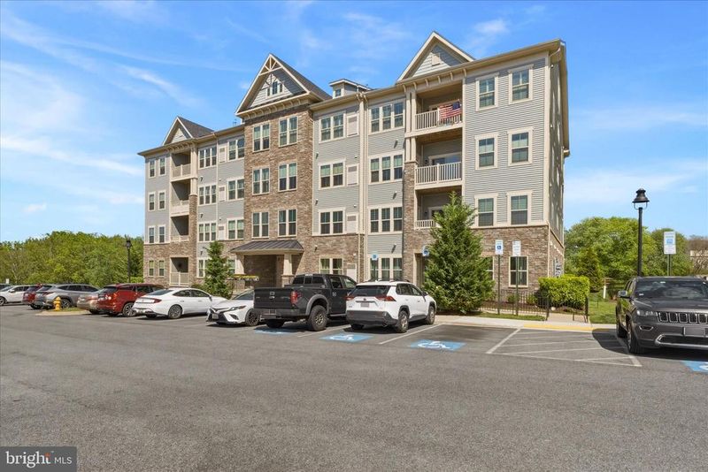 5733 Meadowood St #303, New Market, MD 21774