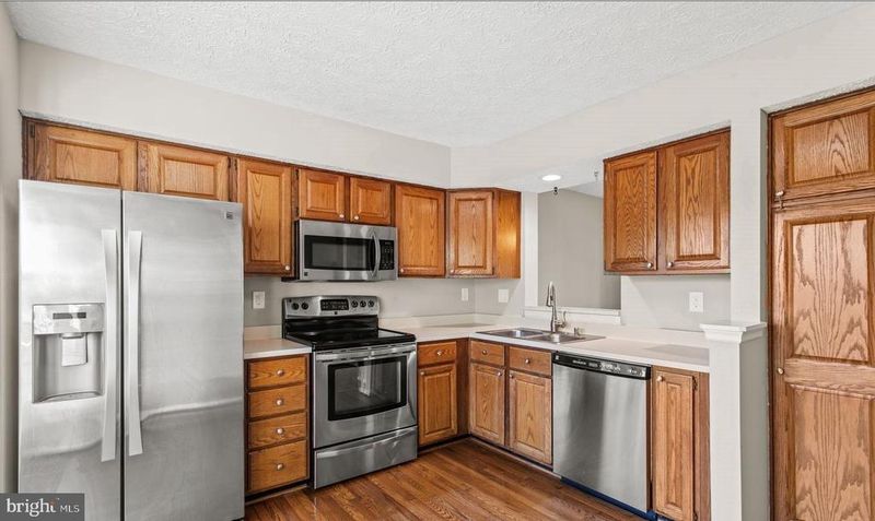 6359 New Haven Ct, Frederick, MD 21703