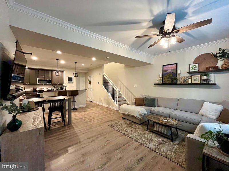 15181 Leicestershire St, Woodbridge, VA 22191