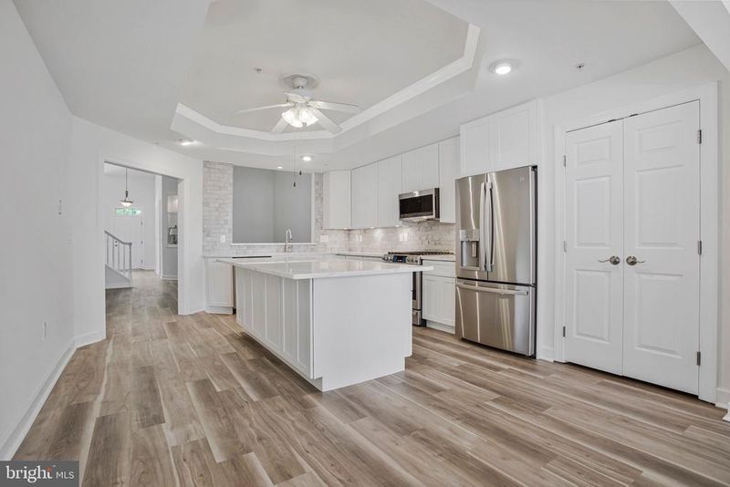 322 Hamlet Cir, Edgewater, MD 21037