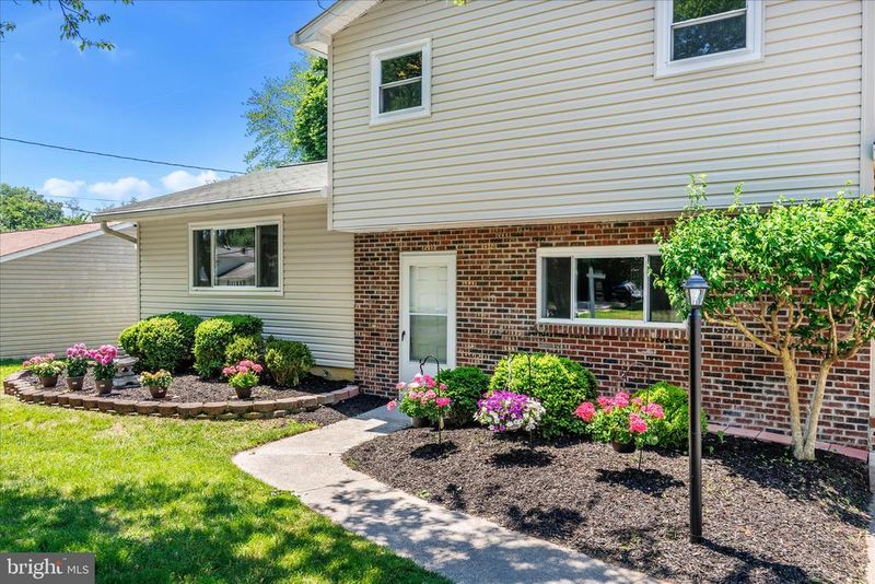 162 Barbara Rd, Severna Park, MD 21146