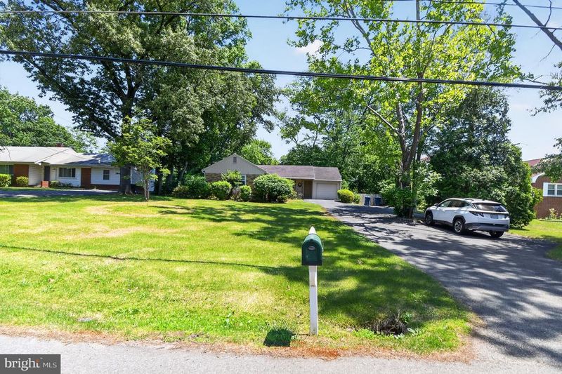 5013 Lincoln Ave, Alexandria, VA 22312