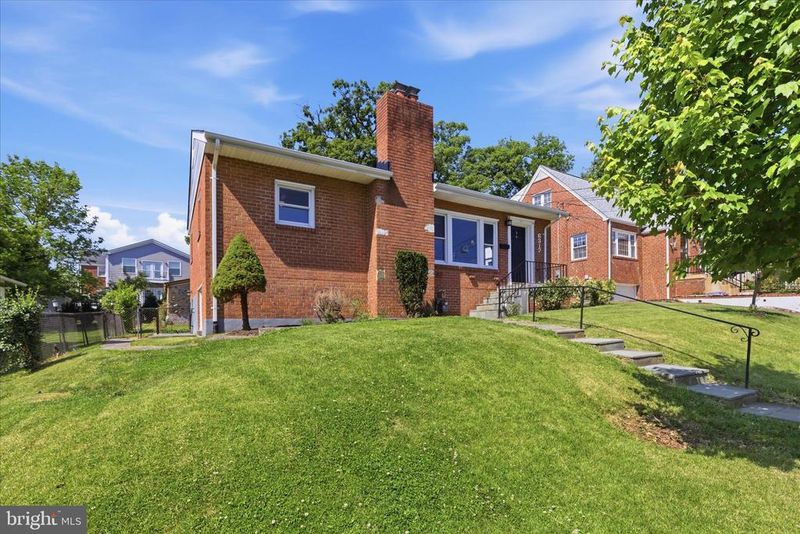 6317 Jason Ave, Cheverly, MD 20785