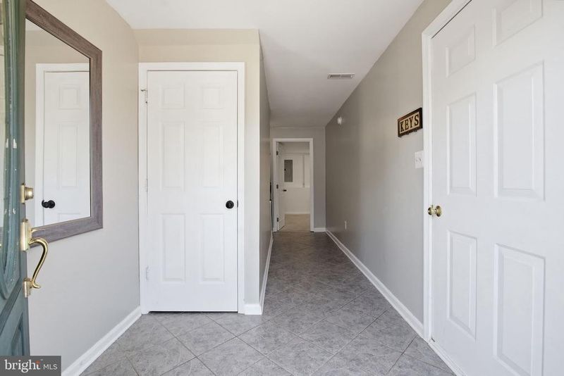 309 Barrows Ct, Fredericksburg, VA 22406