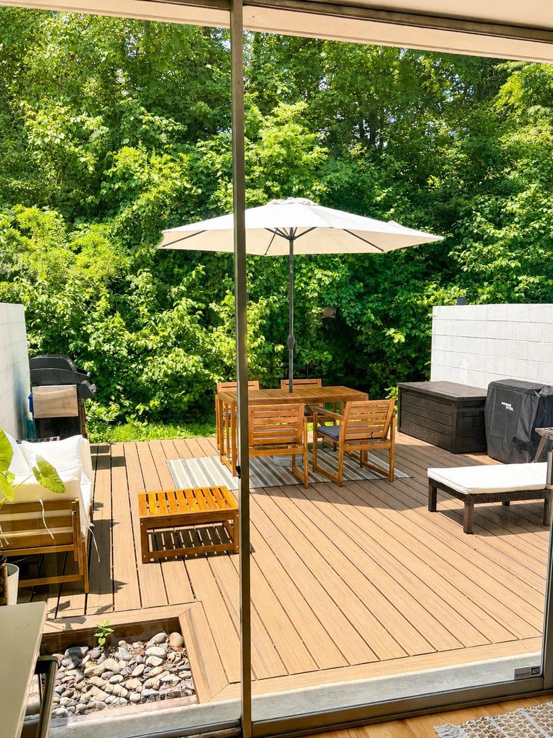 11579 Maple Ridge Rd, Reston, VA 20190