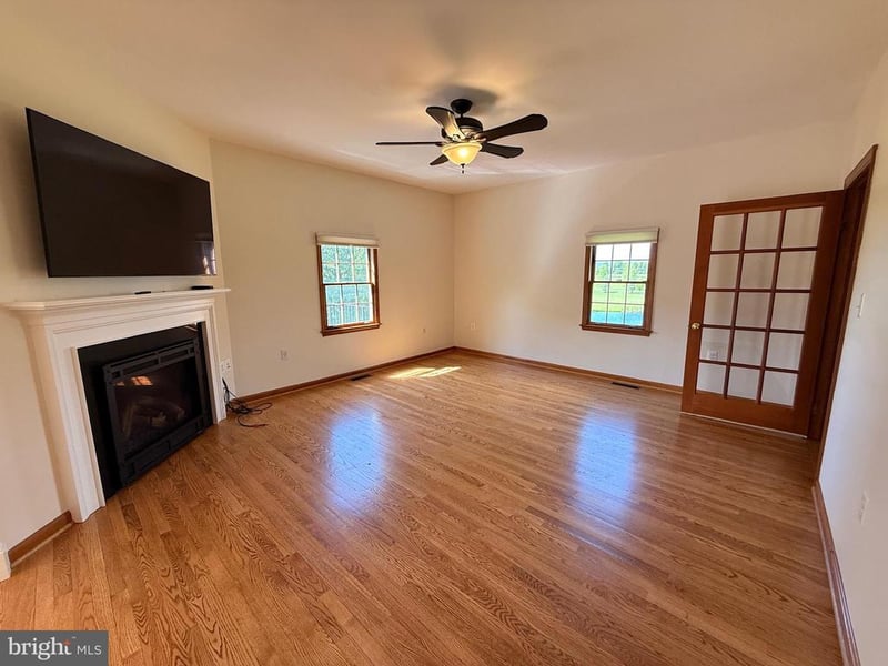 13886 Berlin TURNPIKE #A, Lovettsville, VA 20180