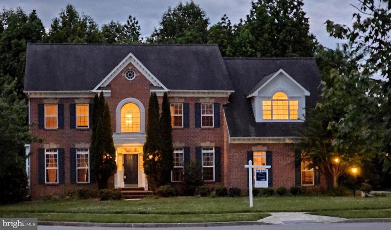 13201 Amelias Grove Ct, Bowie, MD 20720