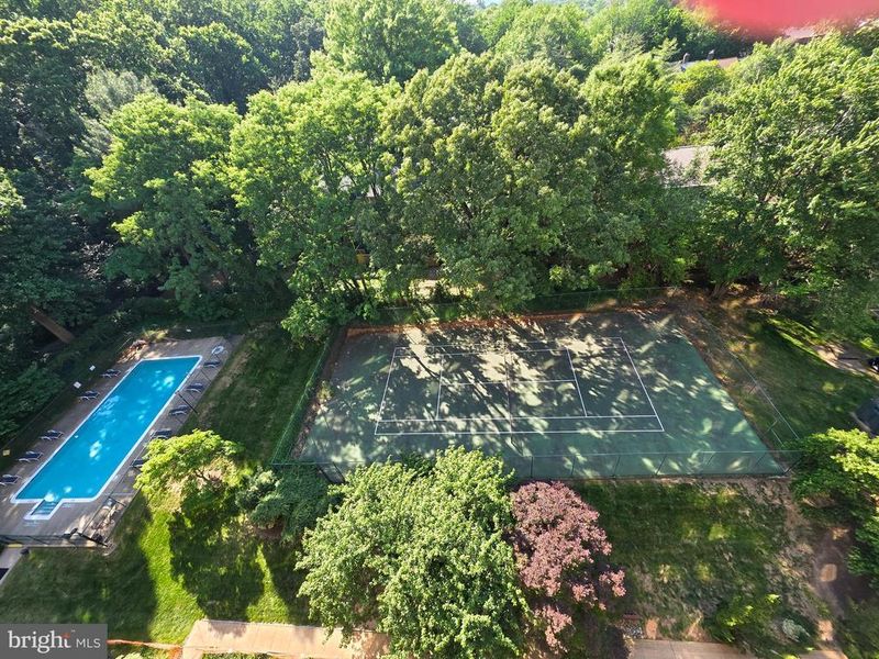 2059 Huntington Ave #1100, Alexandria, VA 22303