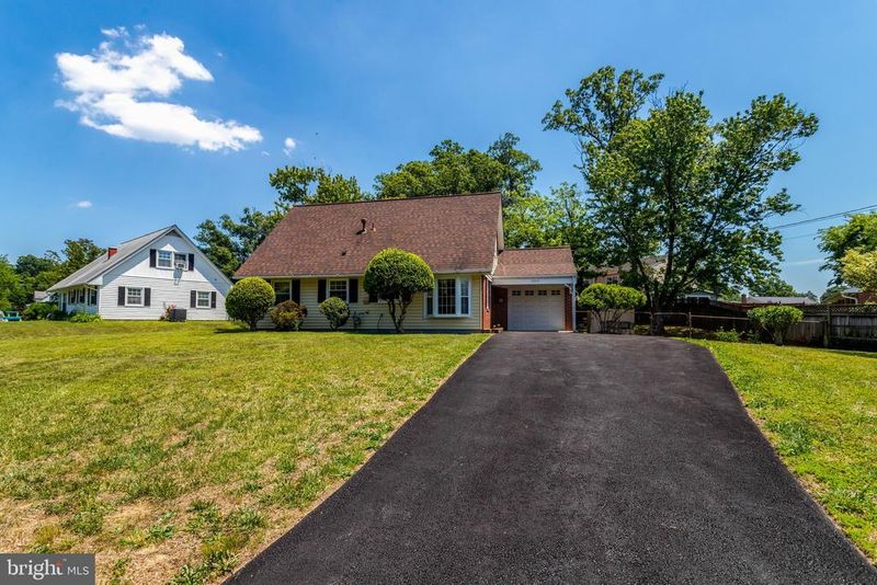 4809 Upland Dr, Alexandria, VA 22310
