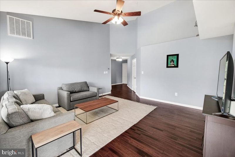 593 Cawley Dr #3 3B, Frederick, MD 21703