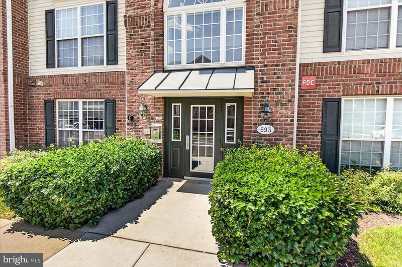 593 Cawley Dr #3 3B, Frederick, MD 21703