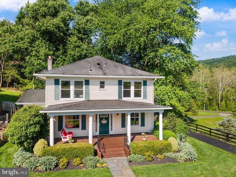 37151 Branchriver, Hillsboro, VA 20132