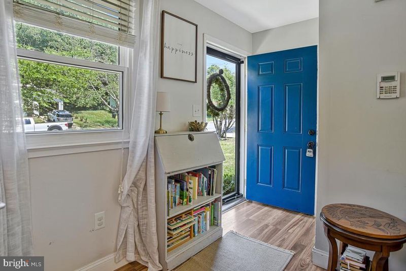 1817 Dania Dr, Fort Washington, MD 20744