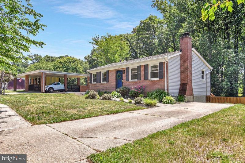 1817 Dania Dr, Fort Washington, MD 20744