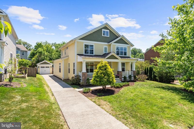 19 N Donelson St, Alexandria, VA 22304