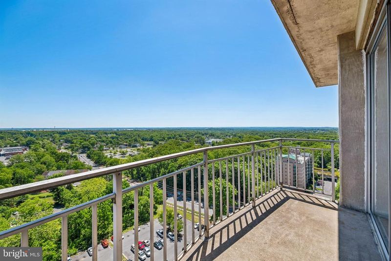 1836 Metzerott Rd #2002, Hyattsville, MD 20783