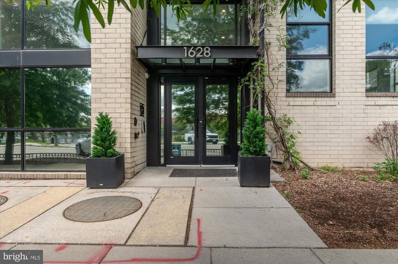 1628 11th St NW #102, Washington, DC 20001