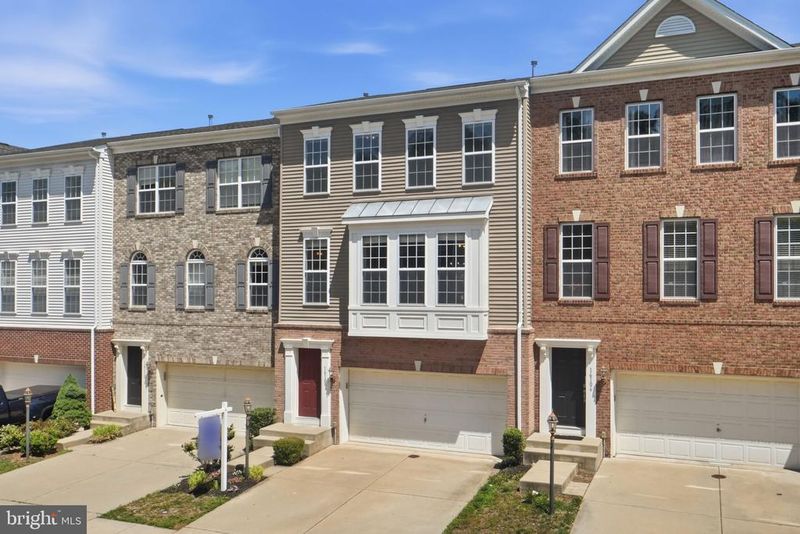 16108 Pitner St, Haymarket, VA 20169