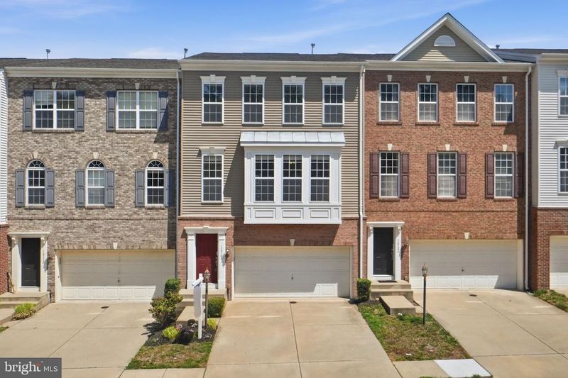 16108 Pitner St, Haymarket, VA 20169