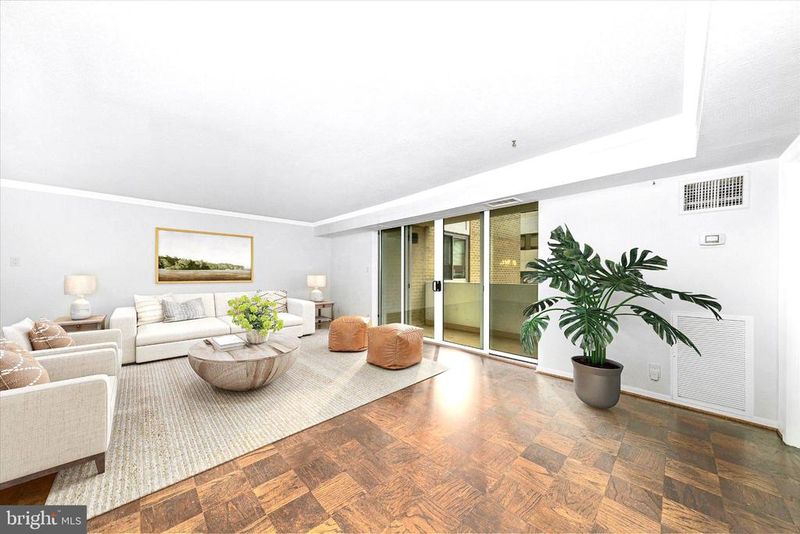 4601 N Park Ave #417, Chevy Chase, MD 20815