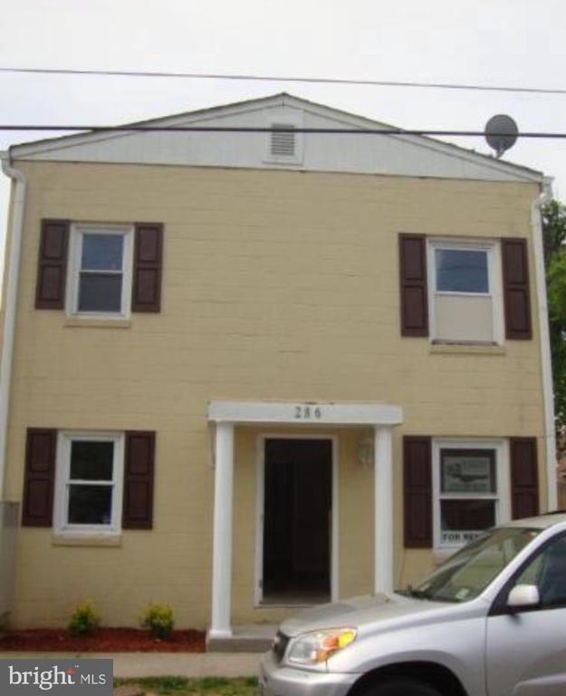 286 4th Ave #201, Quantico, VA 22134