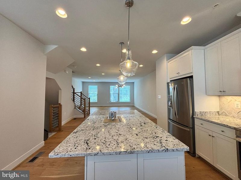 5125 Longstone Way, Rockville, MD 20852