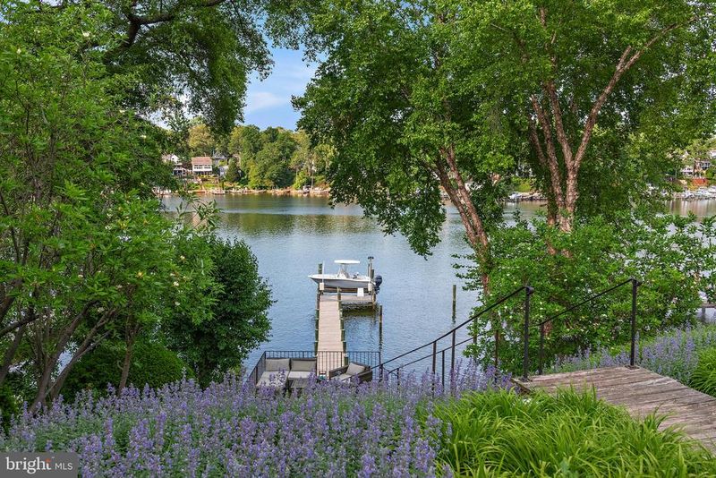 1210 Severnview Dr, Crownsville, MD 21032