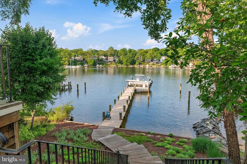 1210 Severnview Dr, Crownsville, MD 21032