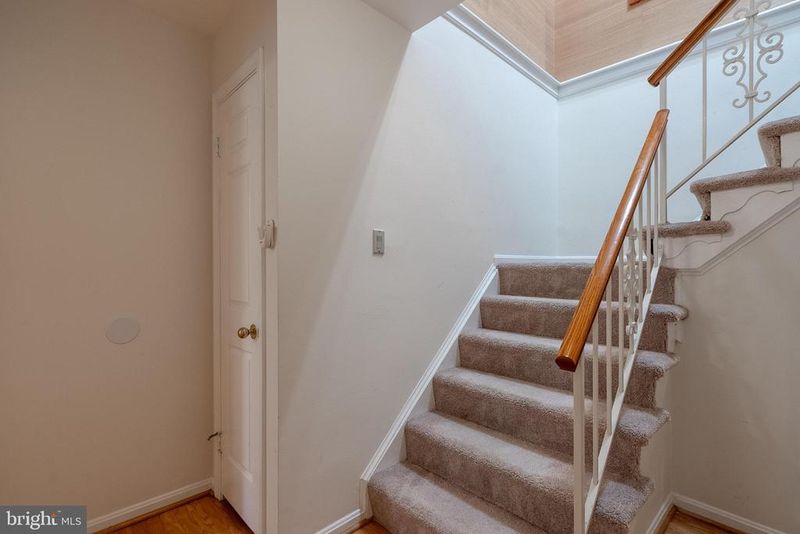 1809 N Uhle St #1, Arlington, VA 22201