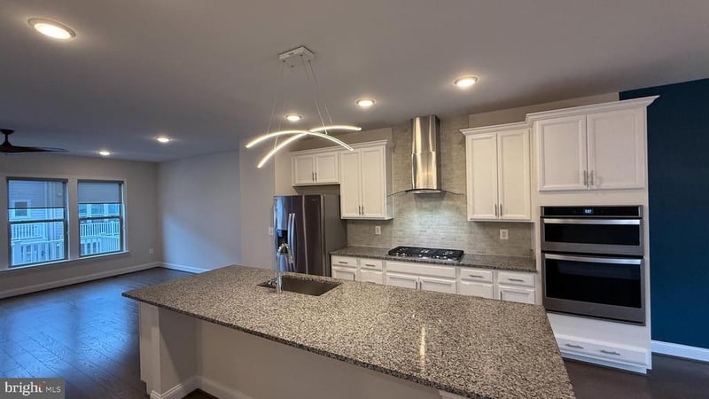 1949 Greenbriar Hall Rd, Dumfries, VA 22026