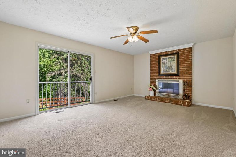 1 Chagall Ct, North Potomac, MD 20878