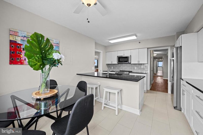 5501 Seminary Rd #1605S, Falls Church, VA 22041