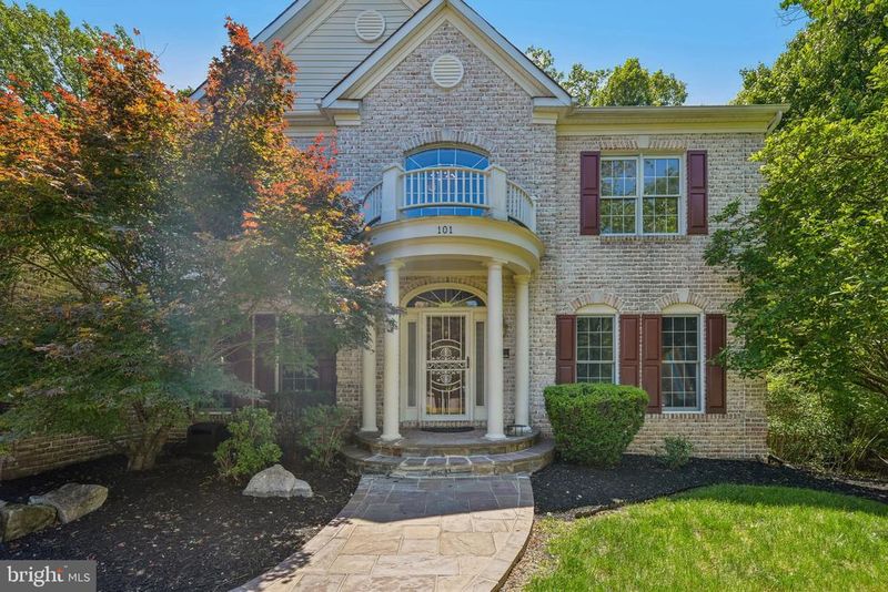 101 Whistling Wood Ct, Accokeek, MD 20607