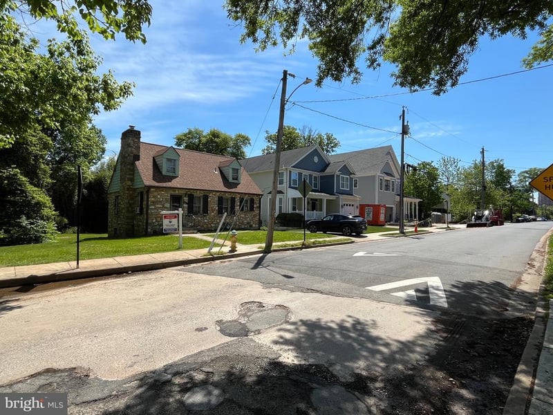 1311 N Utah St, Arlington, VA 22201