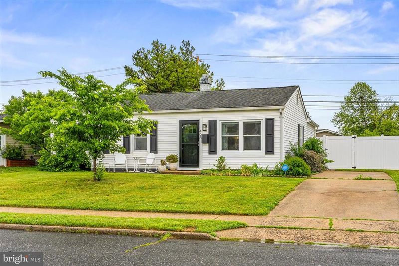 466 Carrollton Dr, Frederick, MD 21701