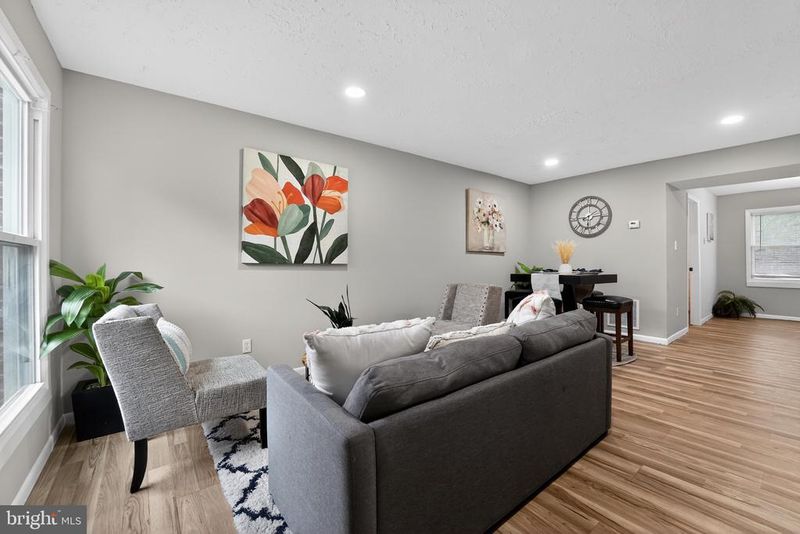 1864 Arwell Ct, Severn, MD 21144