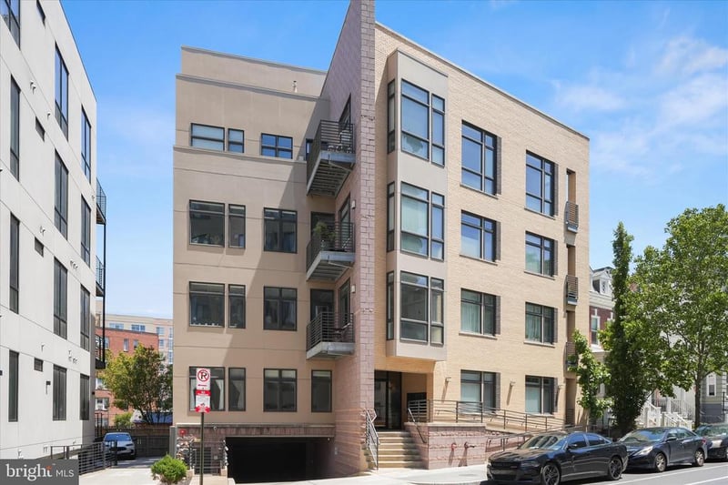 3035 15th St NW #401PH, Washington, DC 20009