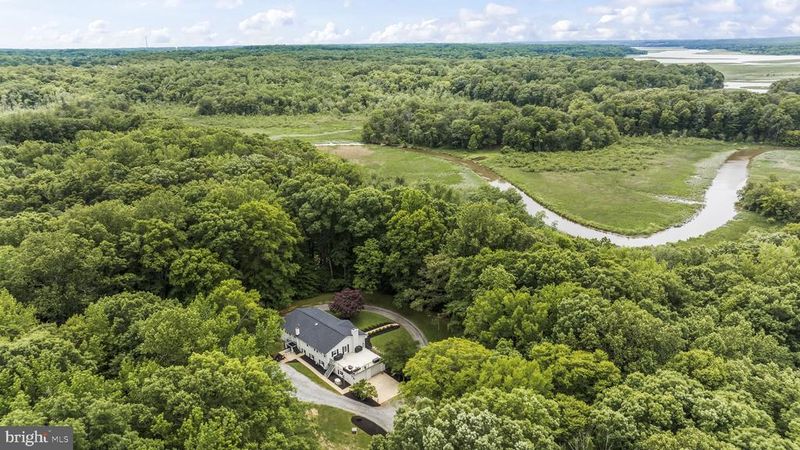 6313 Mallard Ln, Lothian, MD 20711