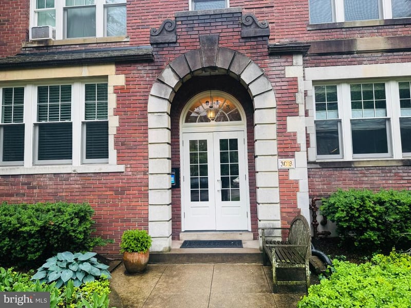 3018 Porter St NW #201, Washington, DC 20008