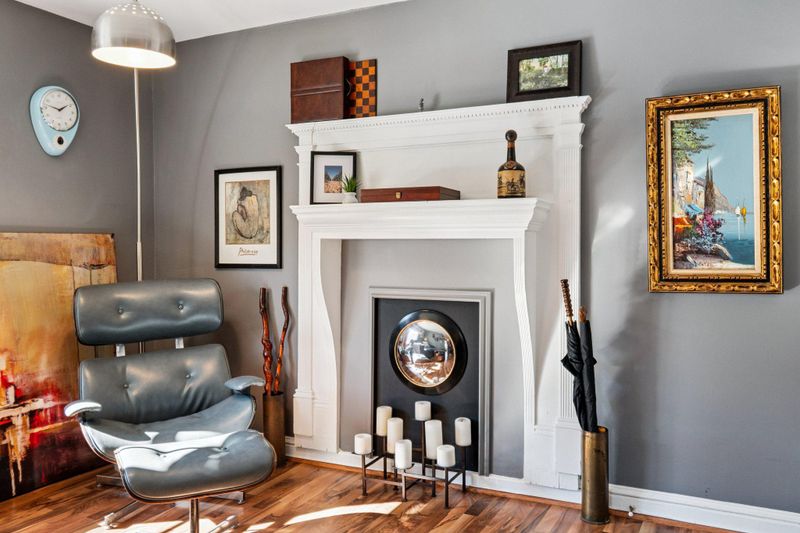706 S Arlington Mill Dr #18302, Arlington, VA 22204